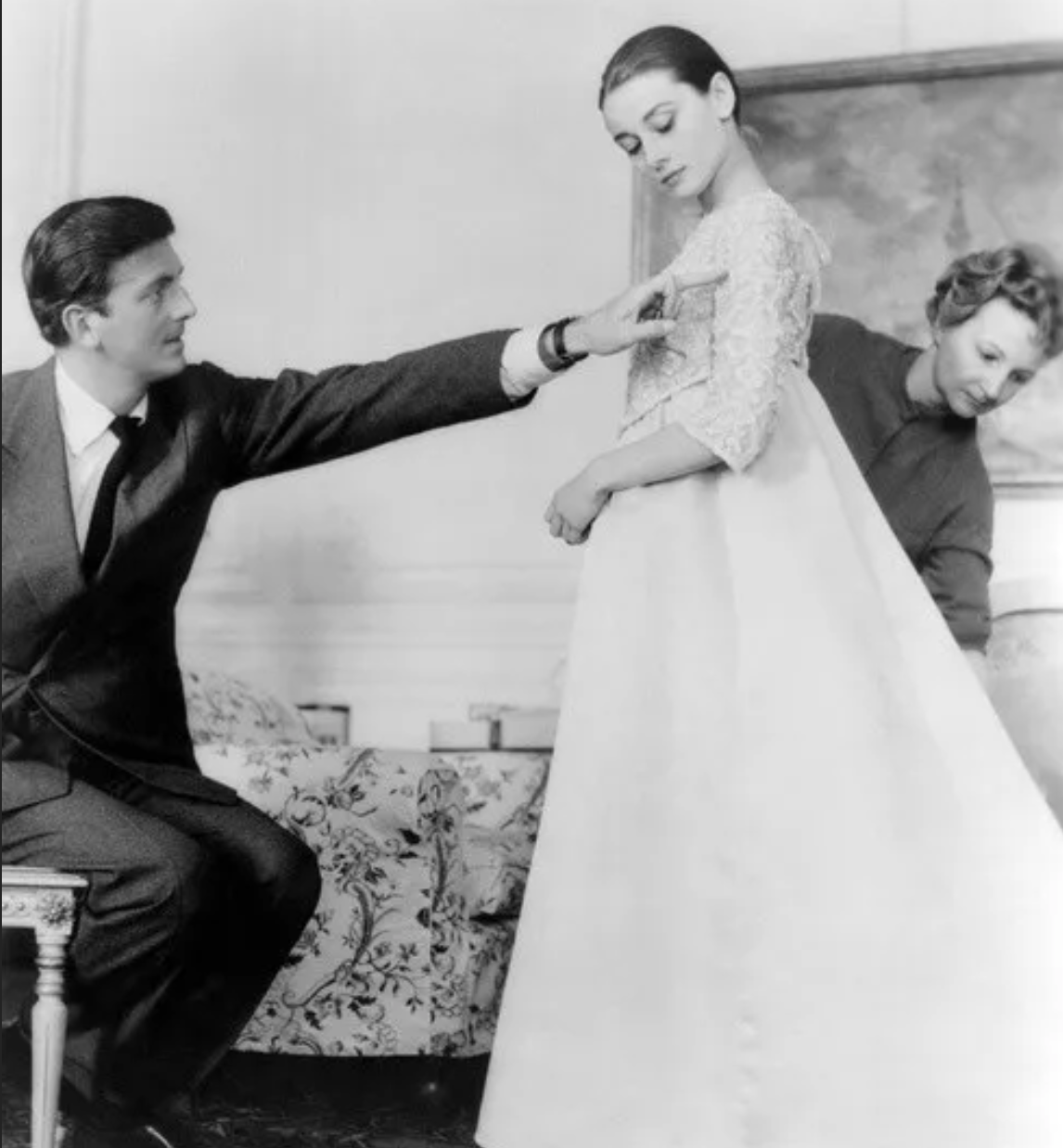 Audrey Hepburn is not perfect at all: two marriages, cheated on several times, where did she lose? Photo 19